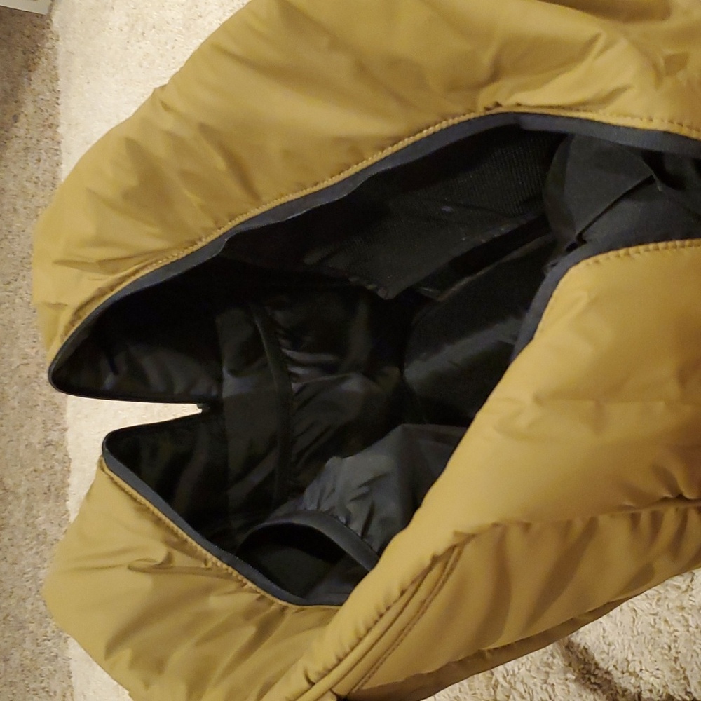 Calpak duffle bag - Picture 7 of 11
